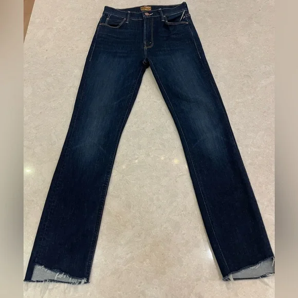 MOTHER The Mid Rise Dazzler Ankle Step Fray Off Limits Size 27